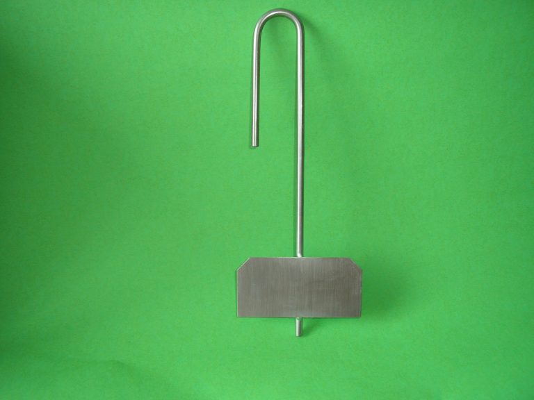 Značkovací terč k předznačení rohového čtvrtkruhu, středového kruhu a pokutového oblouku