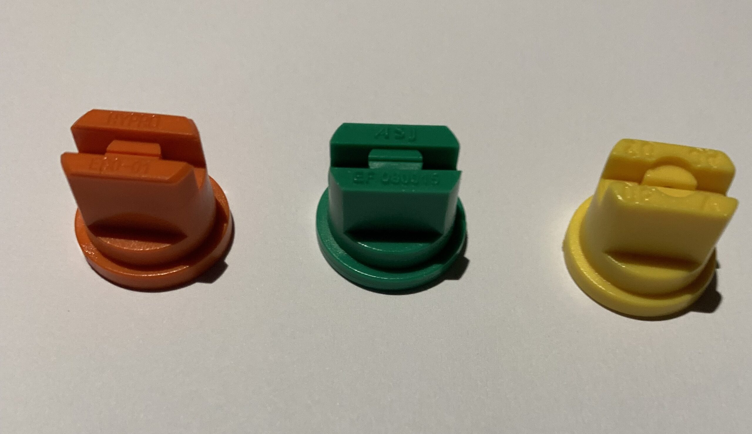 Sada plochých trysek na lajnování fotbalových hřišť pro nástřikové lajnovačky( i jednotlivě)